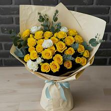 Букет цветов из:  Розы в Калининске
