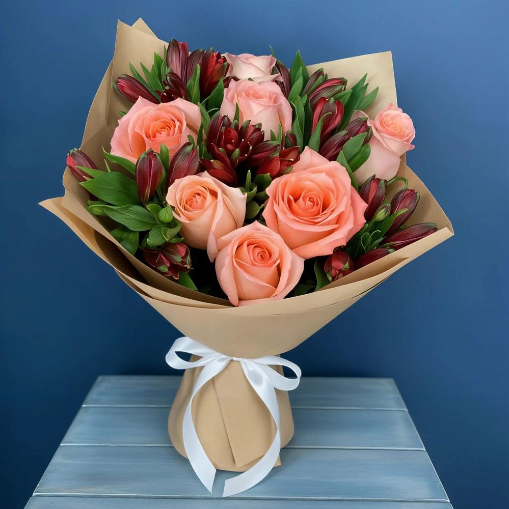 Букет цветов из: Розы и Альстромерии в Калининске