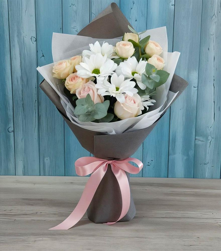 Букет цветов из: Хризантемы и Розы в Калининске