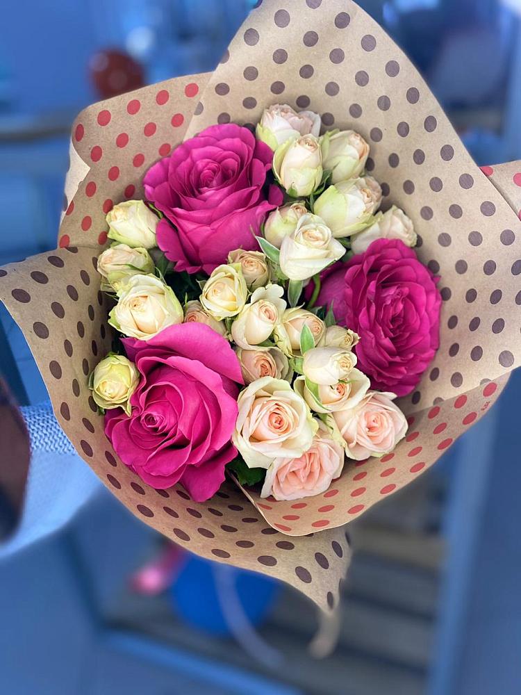 Букет цветов из: Розы в Калининске