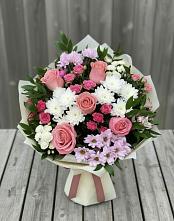 Букет цветов из:  Альстромерии, Гвоздики, Розы и Хризантемы #REPLACE_PRED# Калининске