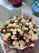 Букет цветов из:  Розы #REPLACE_PRED# Калининске