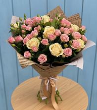 Букет цветов из:  Розы в Калининске