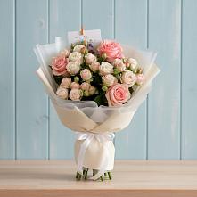 Букет цветов из:  Розы в Калининске