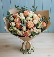 Букет цветов из:  Альстромерии и Розы в Калининске
